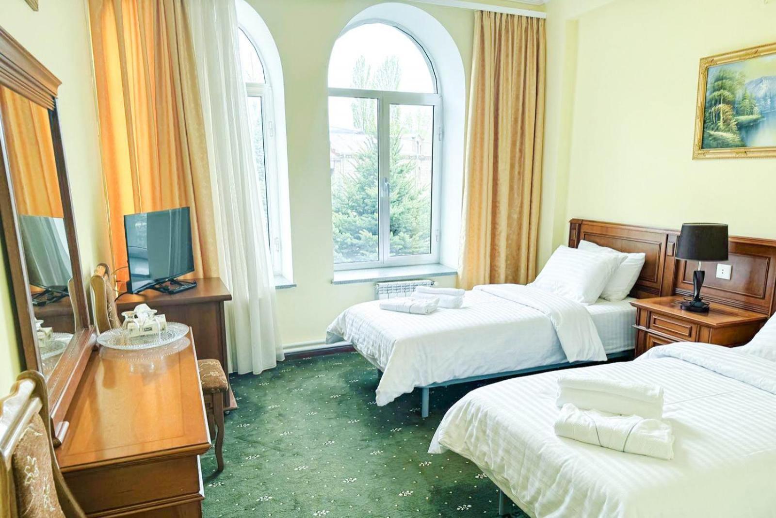 Lalaner Hotel Sisian Esterno foto