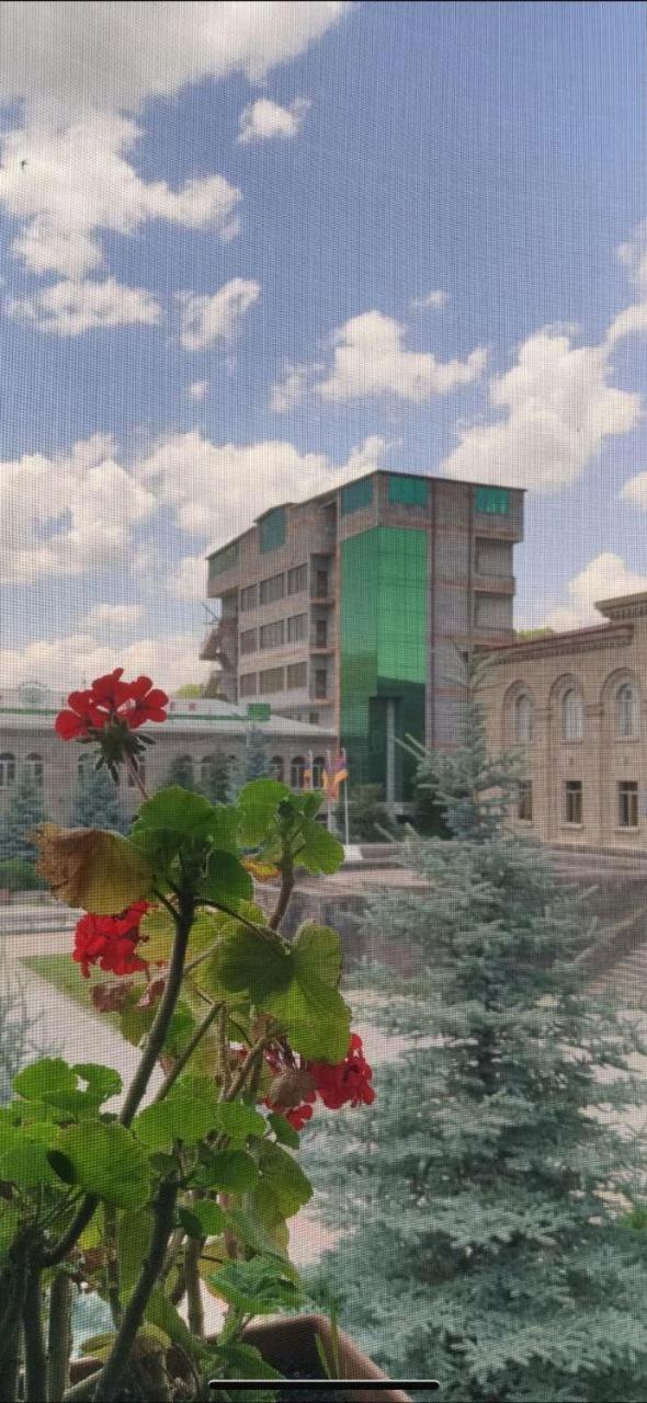 Lalaner Hotel Sisian Esterno foto